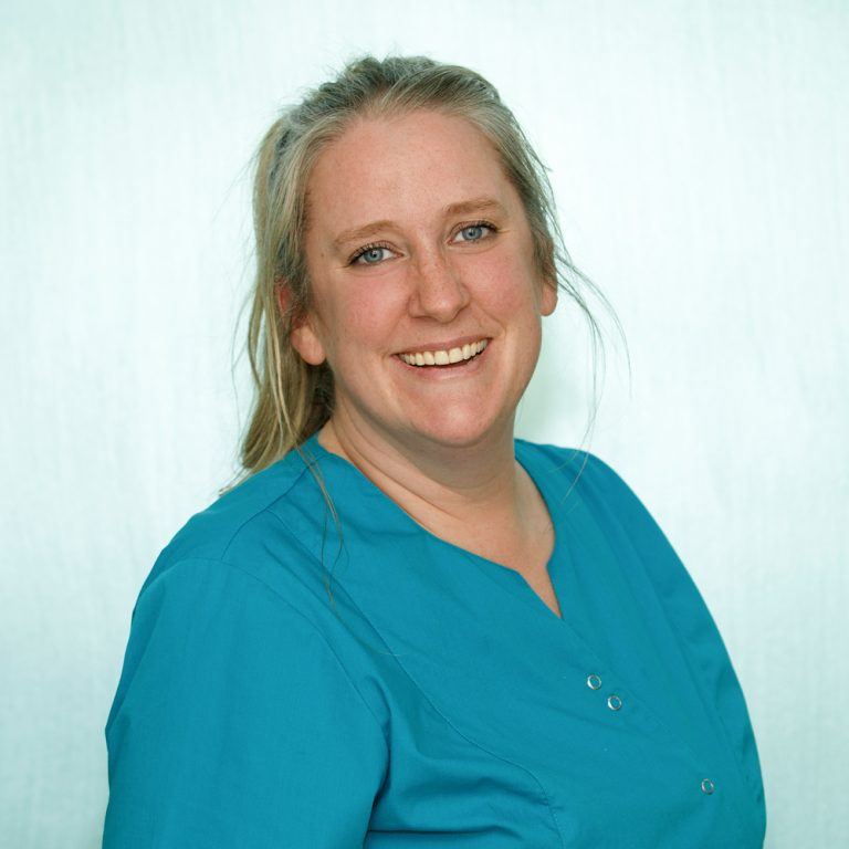 Yvonne Hendriks, tandartsassistent